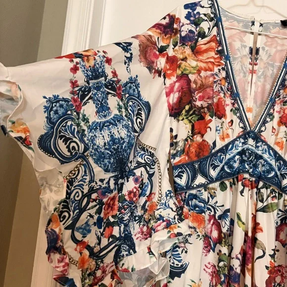 High Waist, Deep V Neck Floral Maxi Dress - Picture 7 of 7